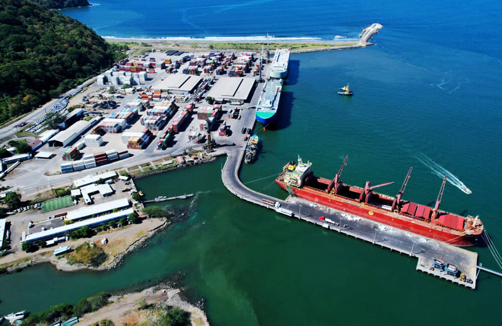 Luz verde a modernización de Puerto Caldera
